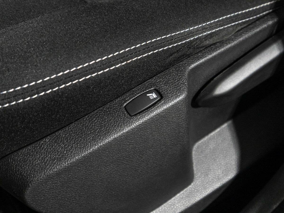 Б/У Рено Дастер 2018 года. Фото: #17