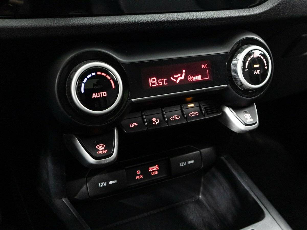 Б/У Киа Рио 2018 года. Фото: #16