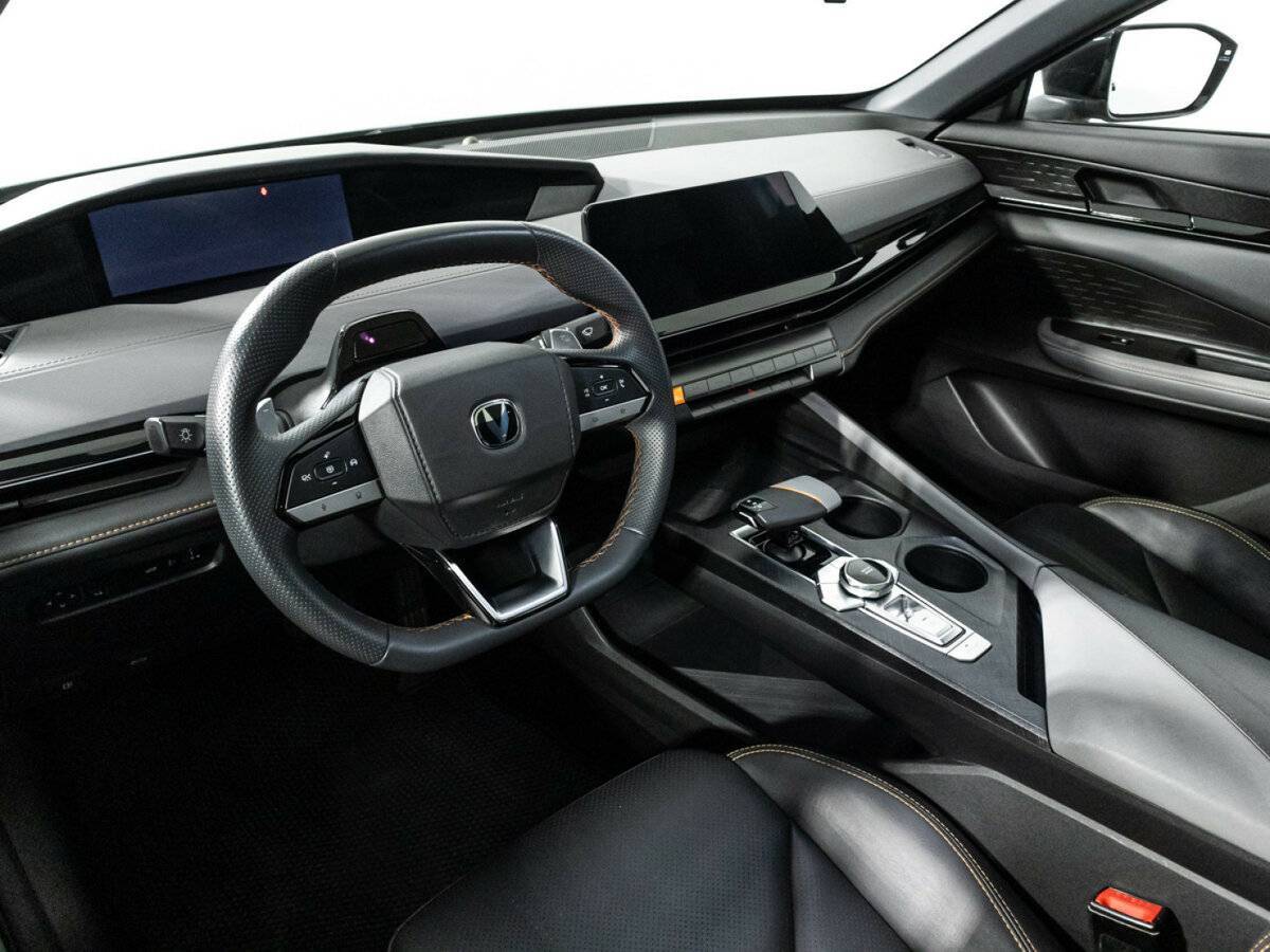 Changan UNI-V 2023 года с пробегом. Фото: #10