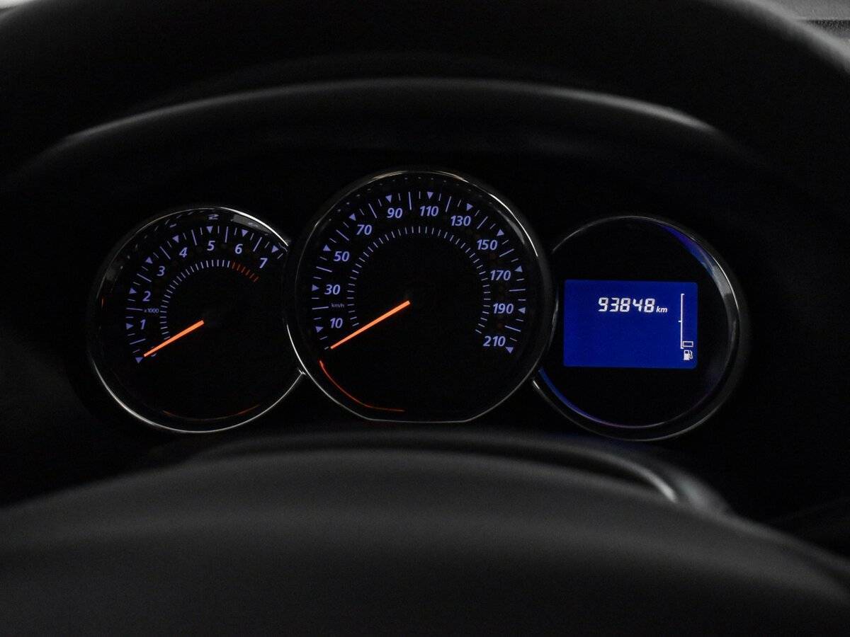 Б/У Рено Сандеро 2014 года. Фото: #16