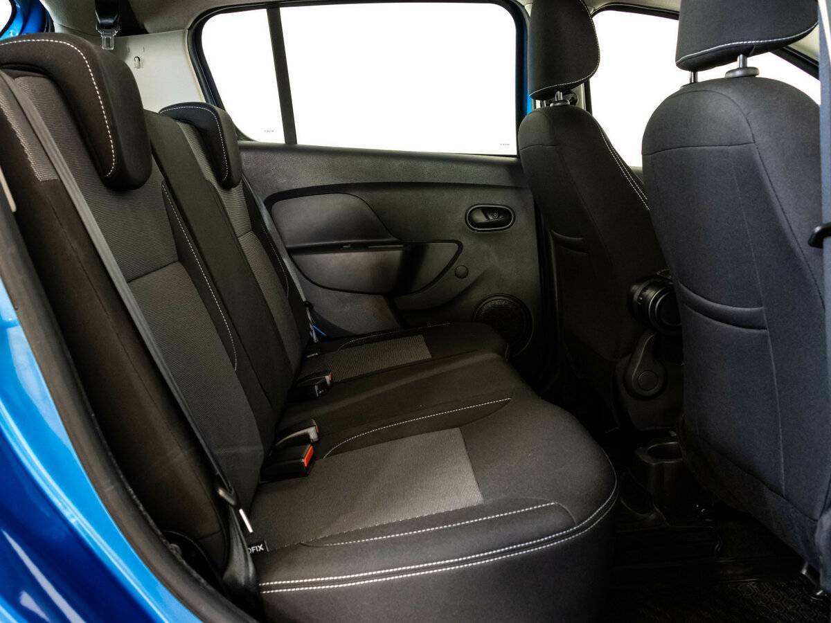 Б/У Рено Сандеро 2022 года. Фото: #14