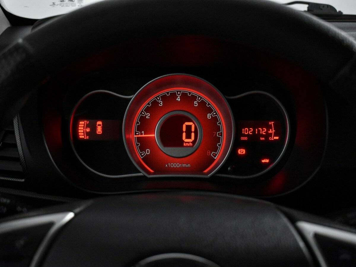 Б/У Лифан Икс50 2017 года. Фото: #15