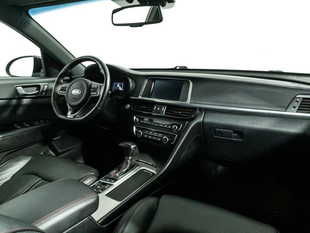 Б/У Киа Оптима 2016 года. Фото: #8