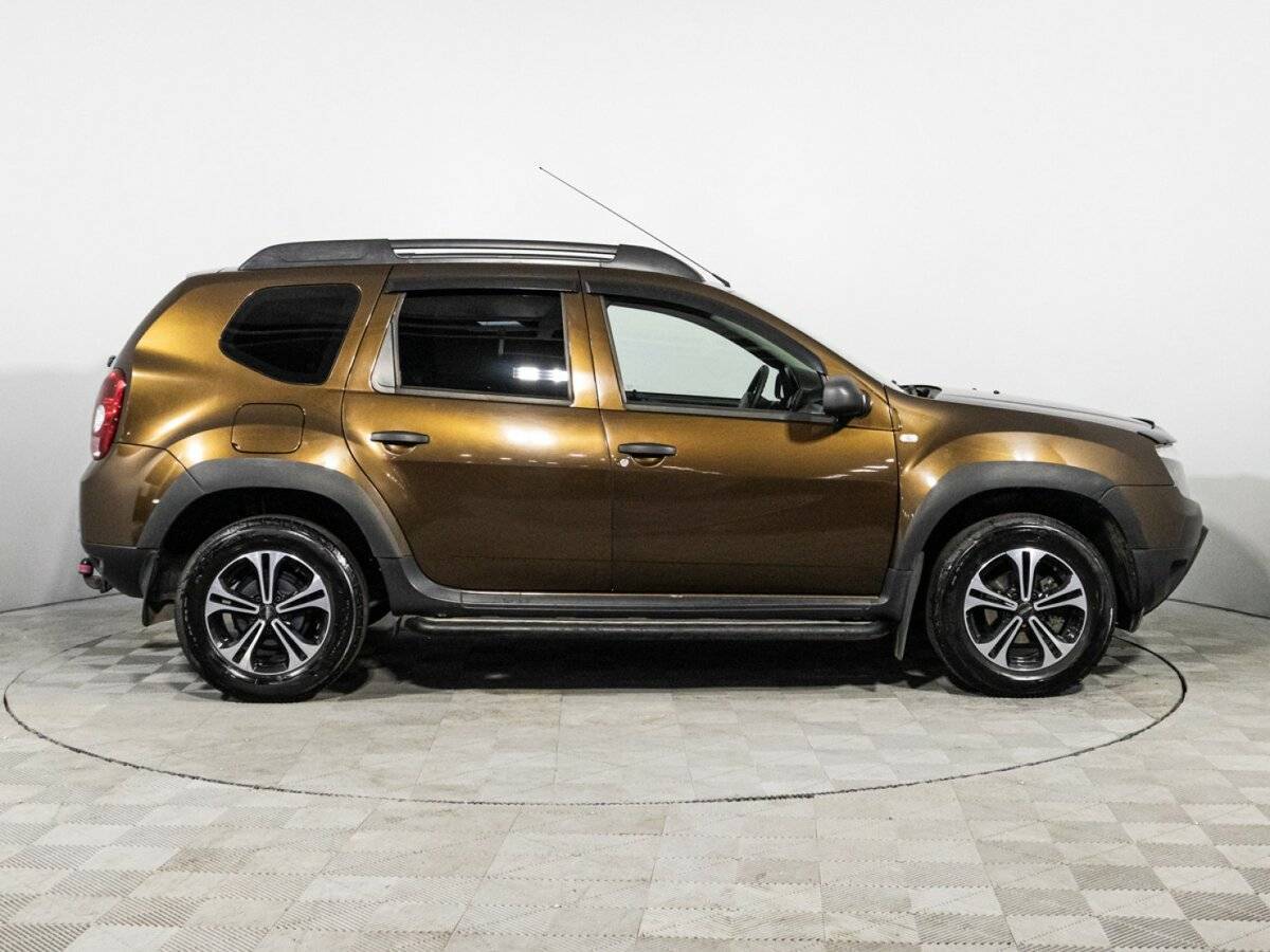 Б/У Рено Дастер 2014 года. Фото: #3