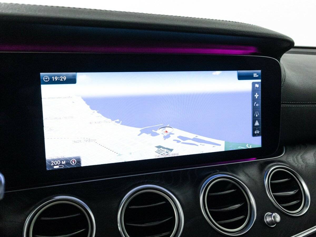 Mercedes-Benz E-Класс 2016 года с пробегом. Фото: #18