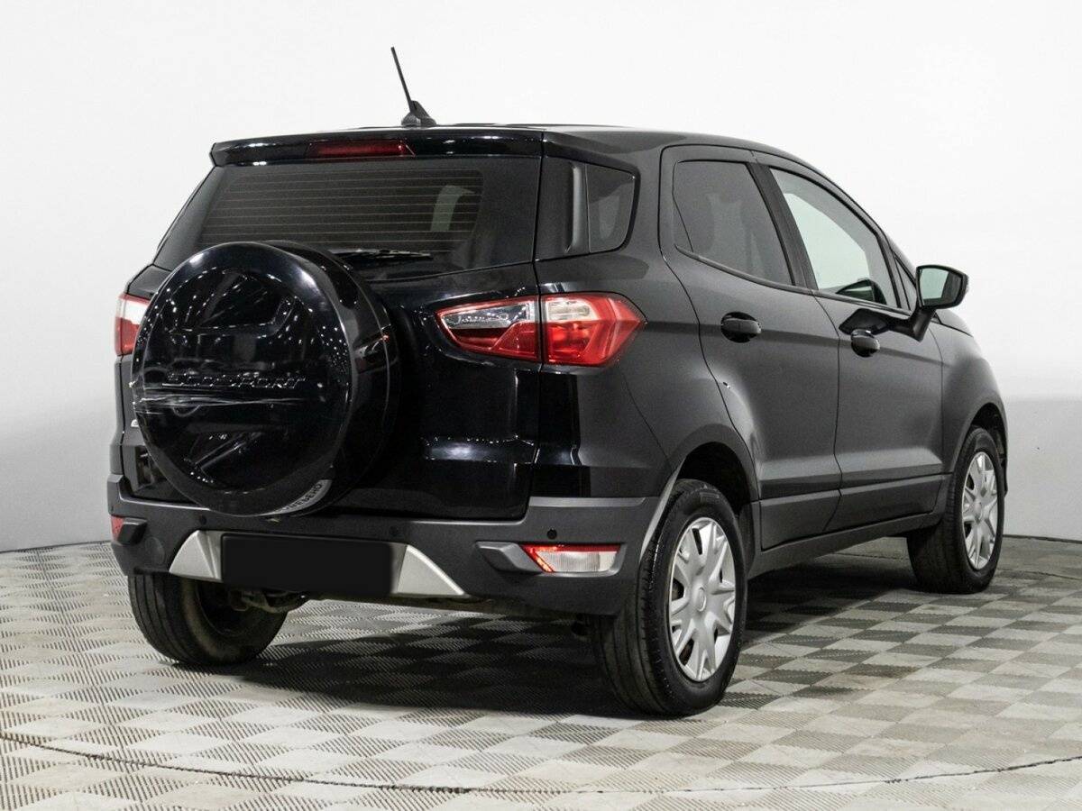 Б/У Форд ЭкоСпорт 2017 года. Фото: #4