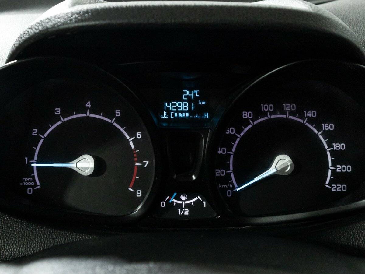 Б/У Форд ЭкоСпорт 2017 года. Фото: #11