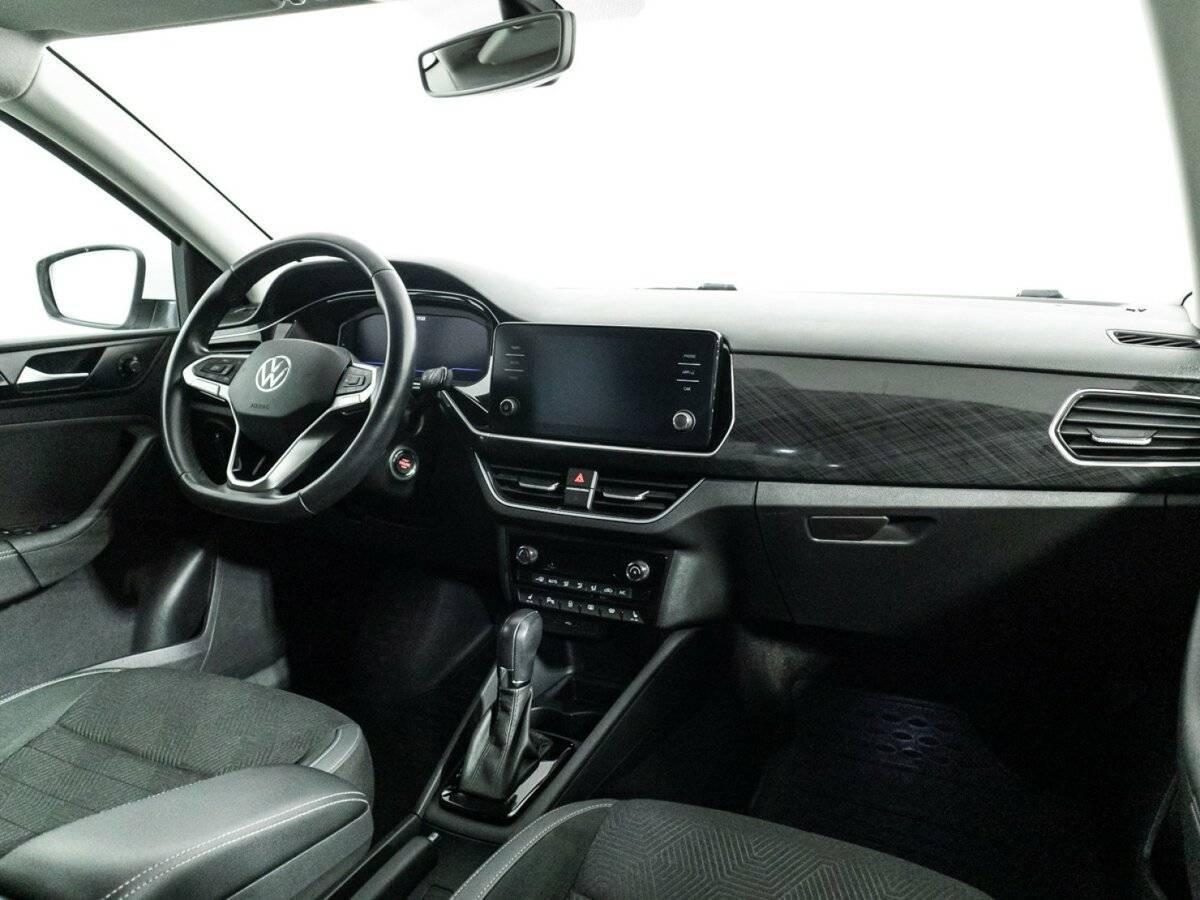 Б/У Фольксваген Поло 2020 года. Фото: #8