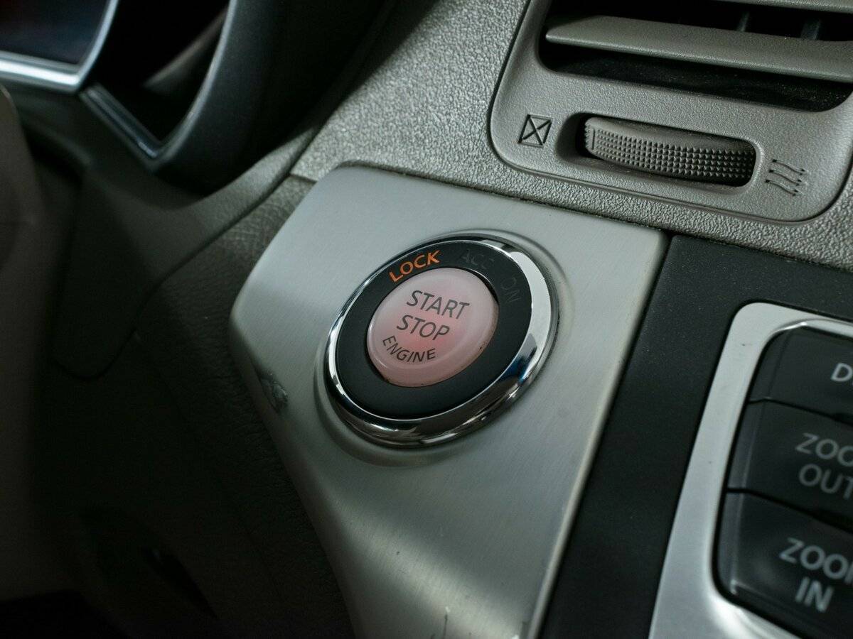 Б/У Ниссан Мурано 2012 года. Фото: #14