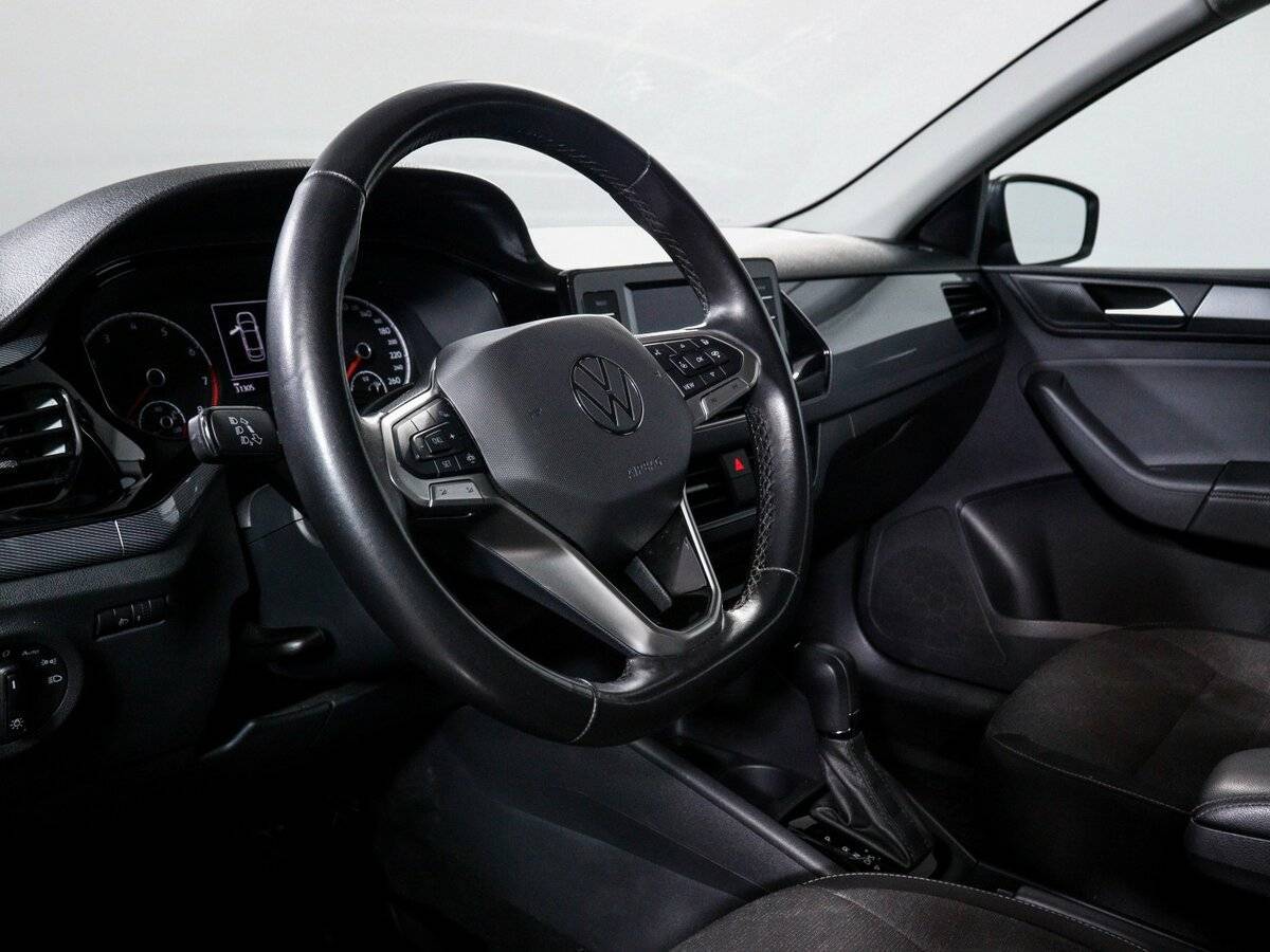 Б/У Фольксваген Поло 2022 года. Фото: #13