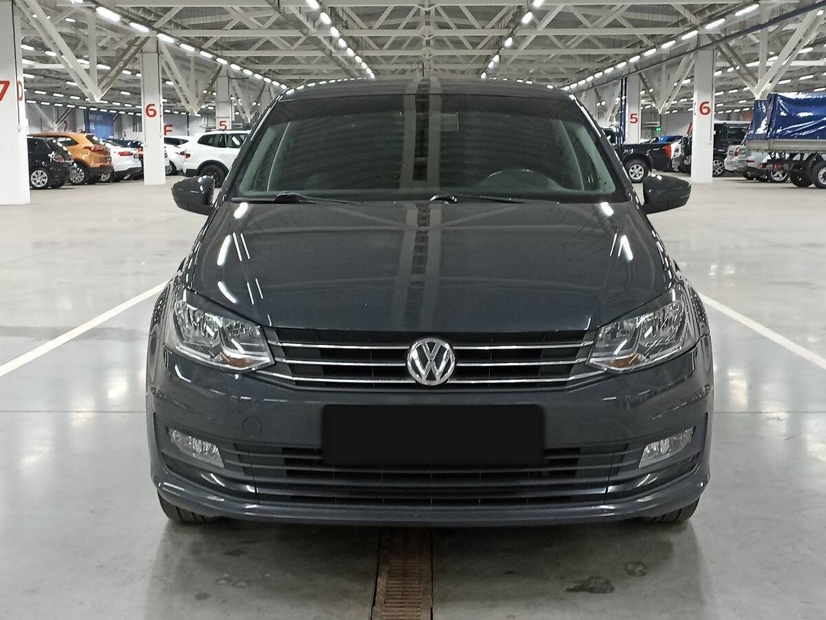 Б/У Фольксваген Поло 2018 года. Фото: #1