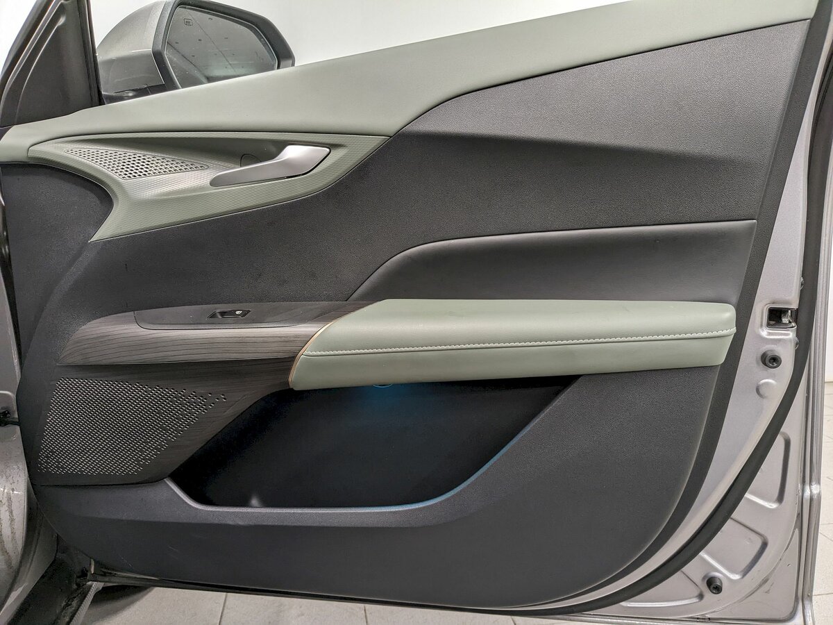 Changan Lamore 2023 года с пробегом. Фото: #17