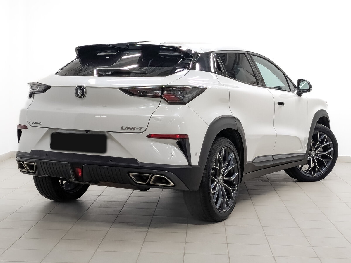 Changan UNI-T 2024 года с пробегом. Фото: #4