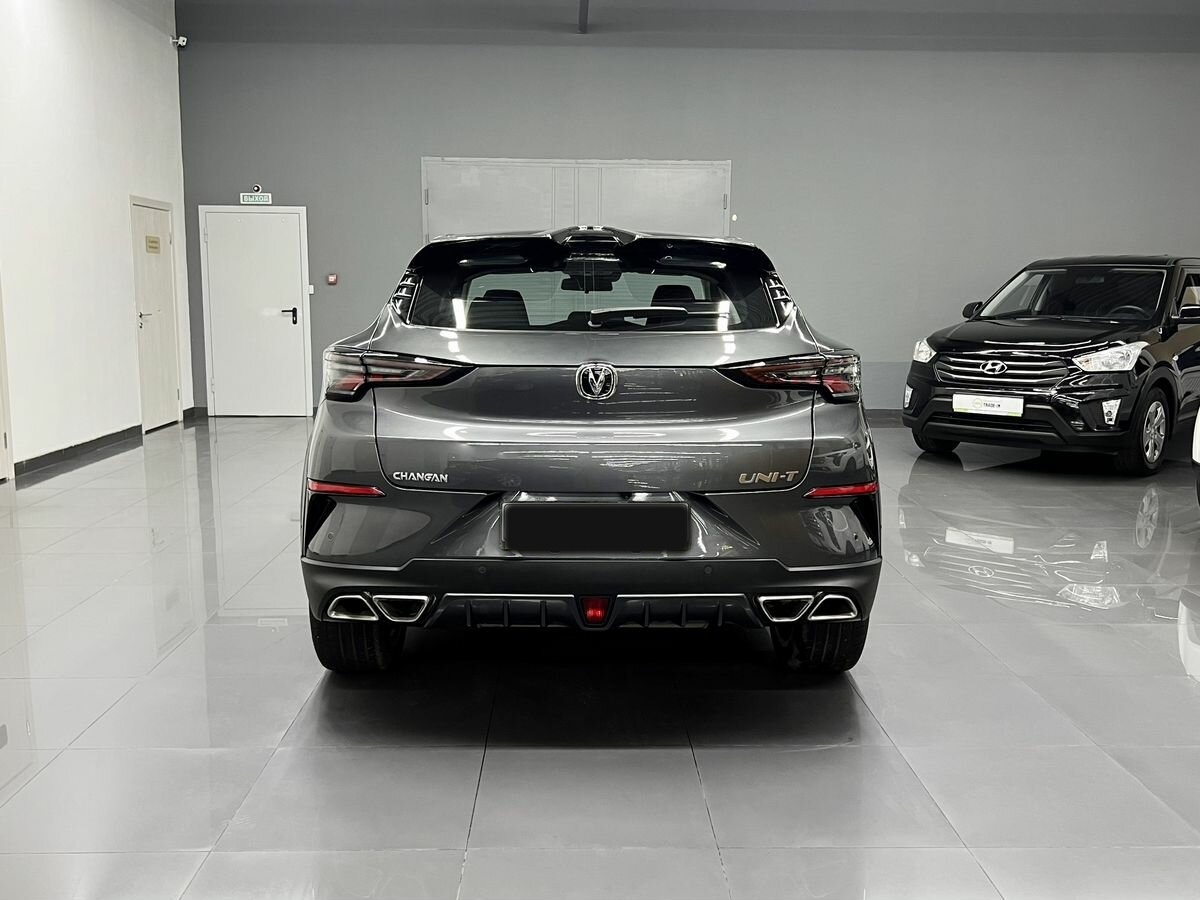 Changan UNI-T 2023 года с пробегом. Фото: #3