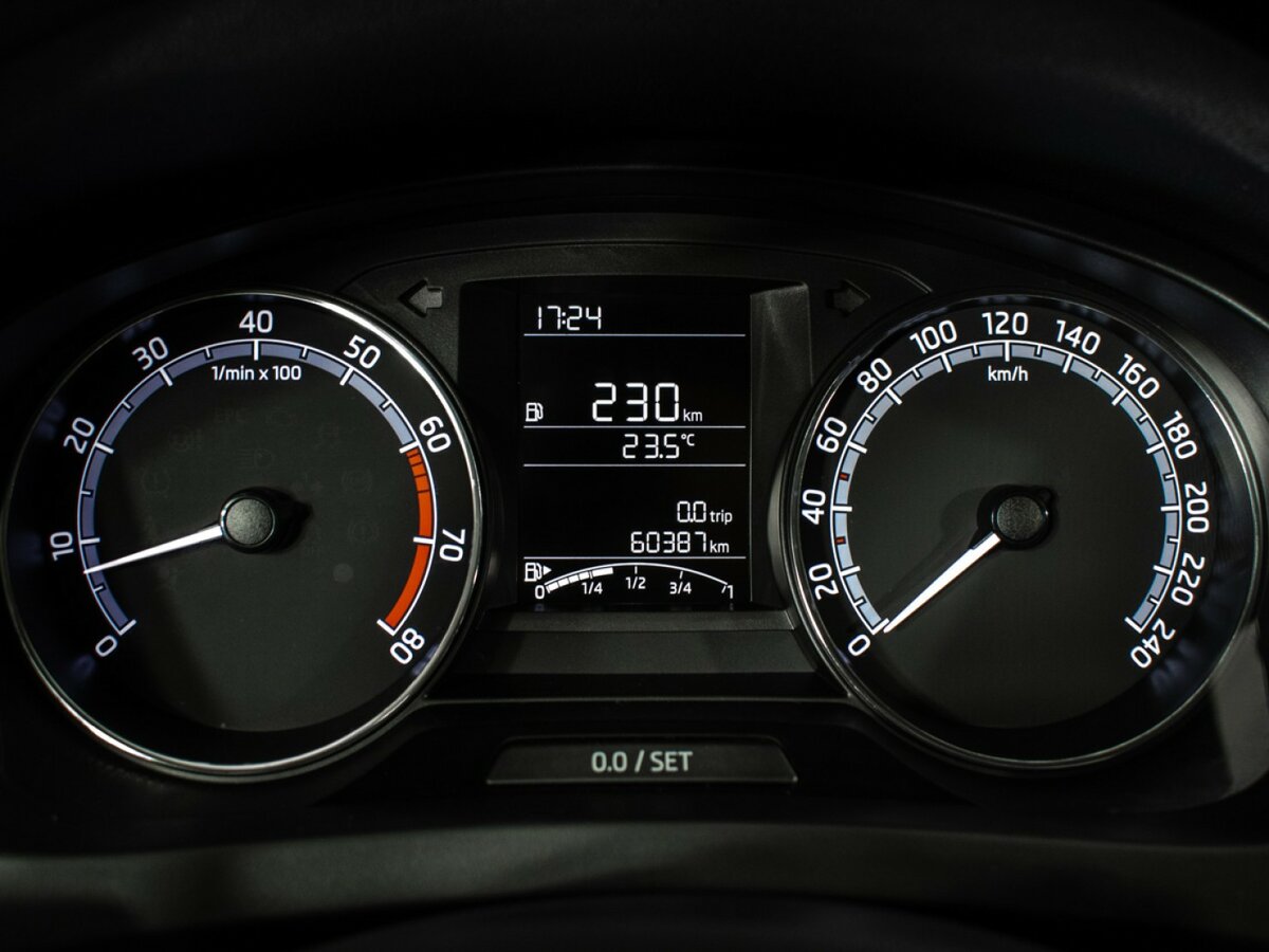 Б/У Шкода Рапид 2017 года. Фото: #11