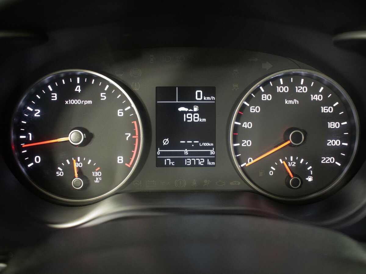 Б/У Киа Рио 2018 года. Фото: #10