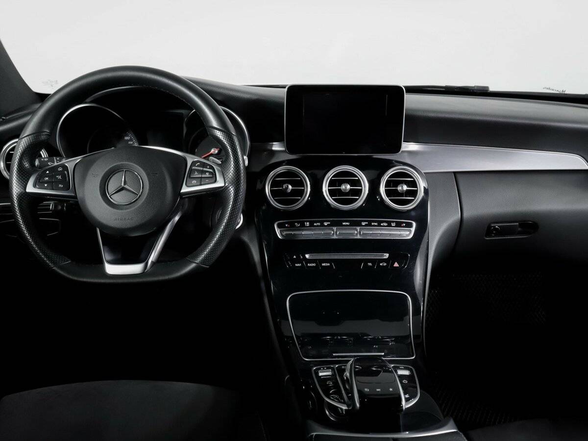 Mercedes-Benz C-Класс 2018 года с пробегом. Фото: #11