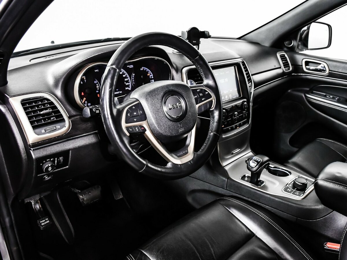 Jeep Grand Cherokee 2013 года с пробегом. Фото: #10