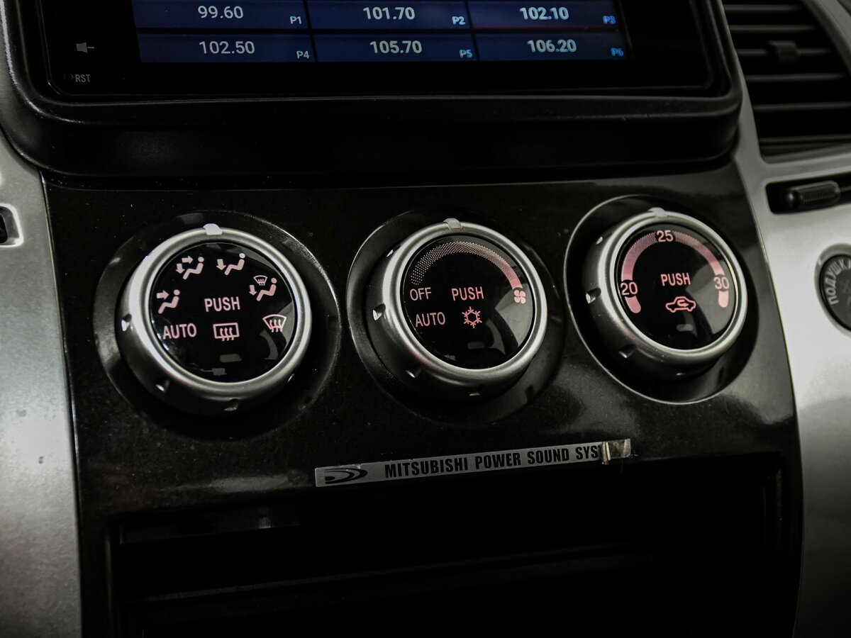 Б/У Митсубиши Паджеро Спорт 2013 года. Фото: #14