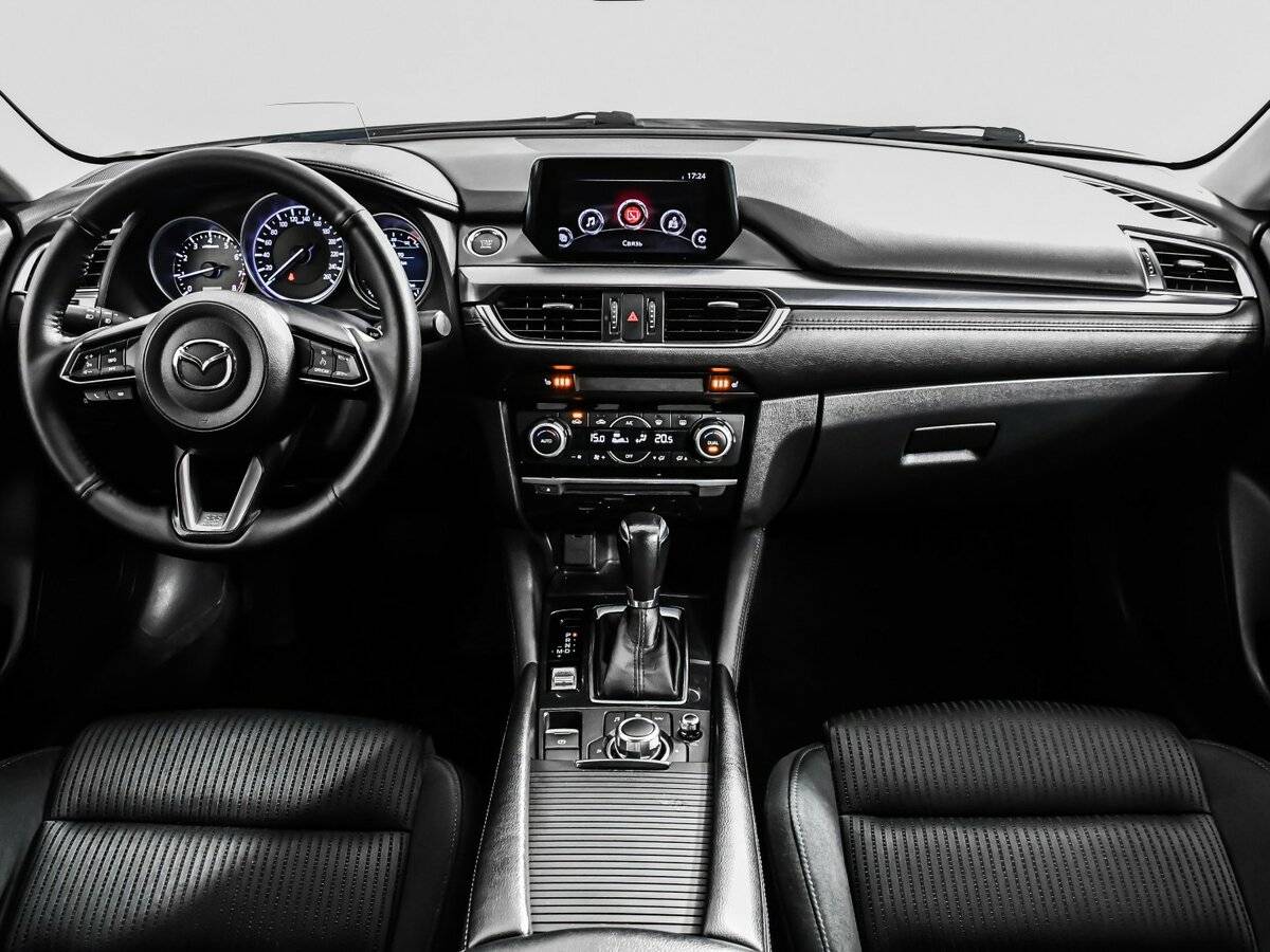 Б/У Мазда 6 2018 года. Фото: #10