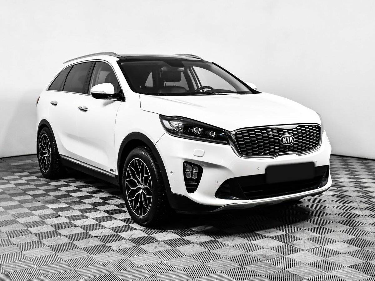 Kia Sorento 2018 года с пробегом. Фото: #2