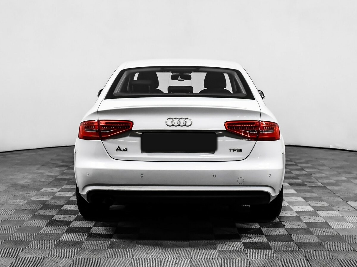 Audi A4 2013 года с пробегом. Фото: #4