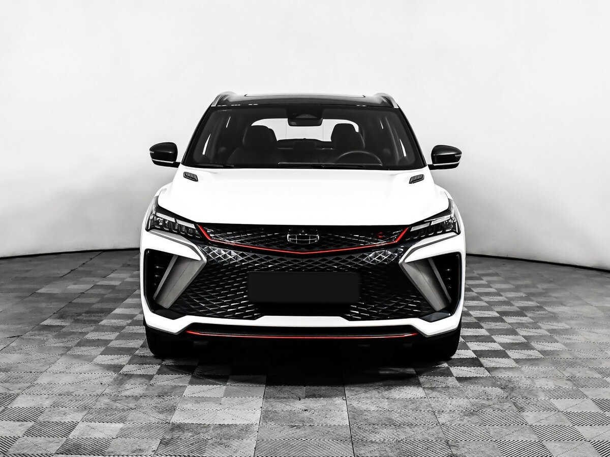 Geely Coolray 2024 года с пробегом. Фото: #1