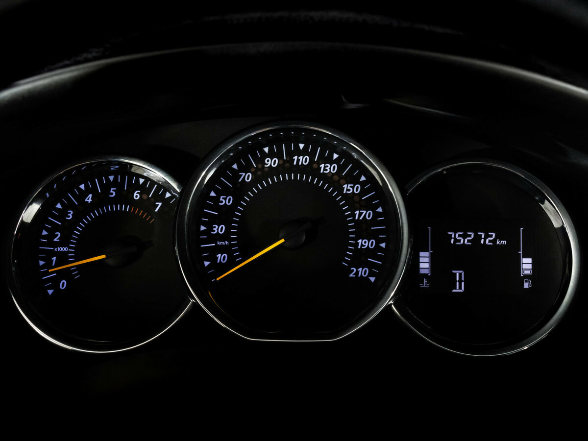 Б/У Рено Сандеро 2018 года. Фото: #13