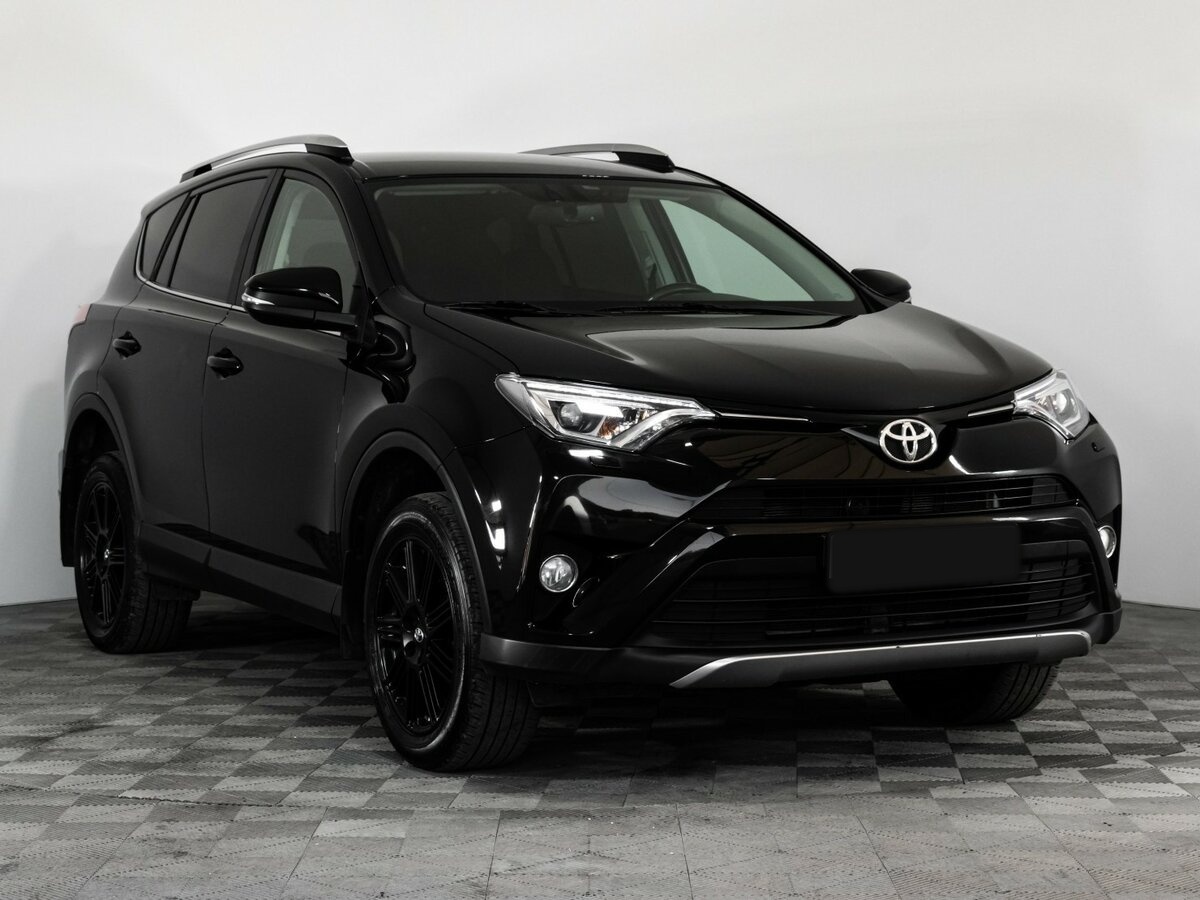 Toyota RAV4 2017 года с пробегом. Фото: #4