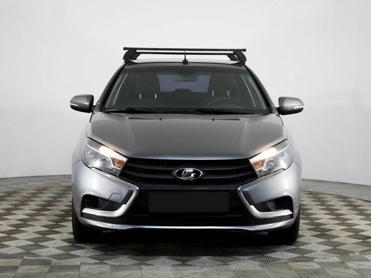 Б/У Лада (ВАЗ) Веста 2017 года. Фото: #1