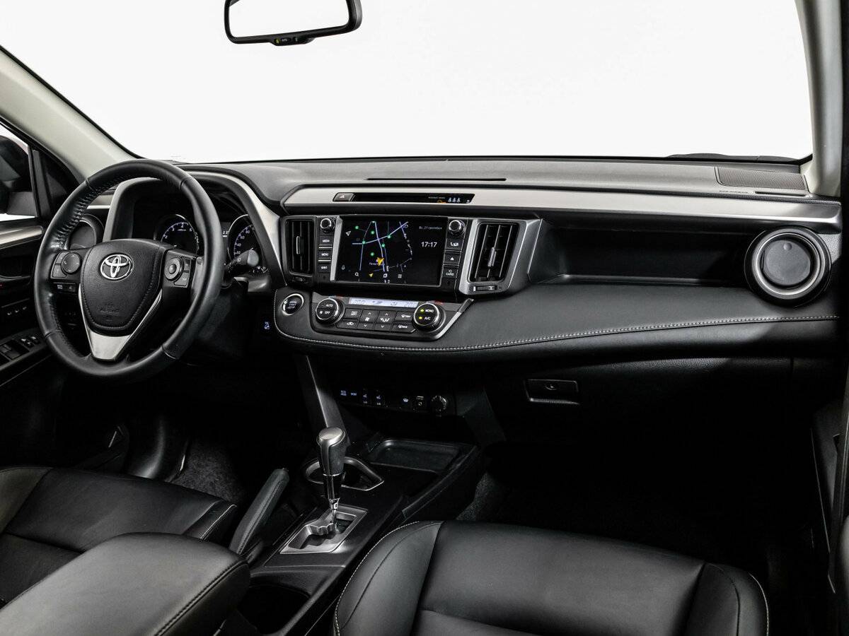 Toyota RAV4 2019 года с пробегом. Фото: #7