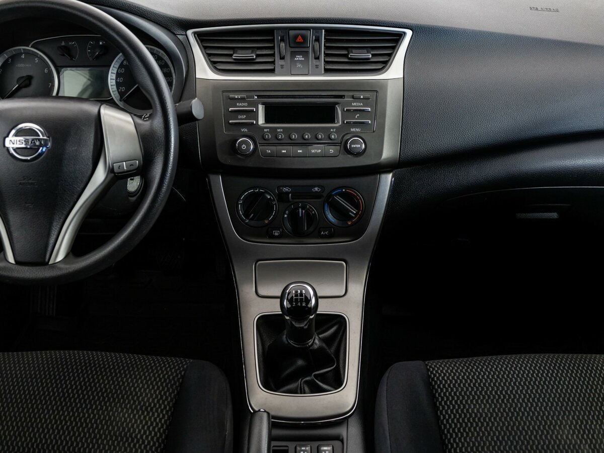 Б/У Ниссан Сентра 2015 года. Фото: #9