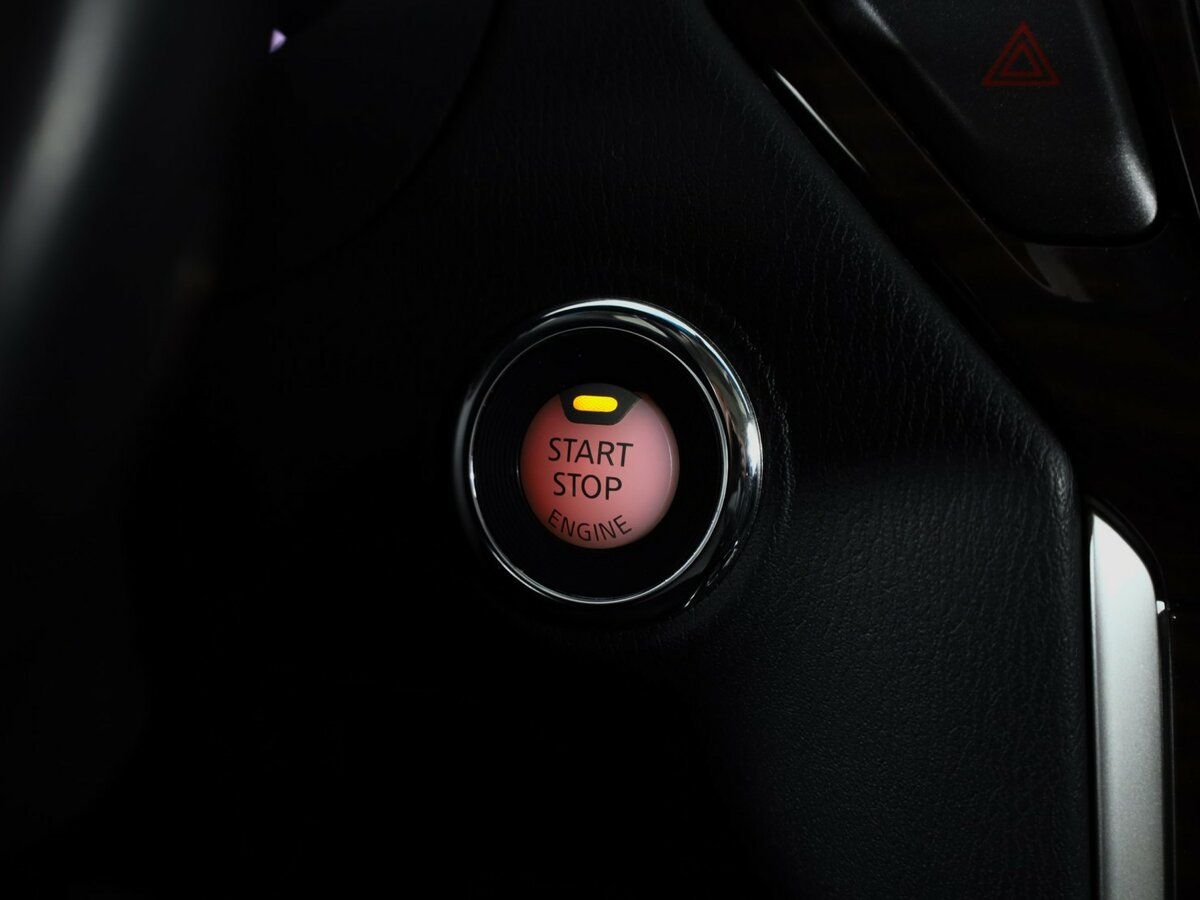 Б/У Ниссан Патфайндер 2014 года. Фото: #17