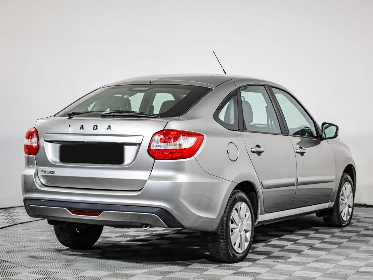 Б/У Лада (ВАЗ) Гранта 2020 года. Фото: #3