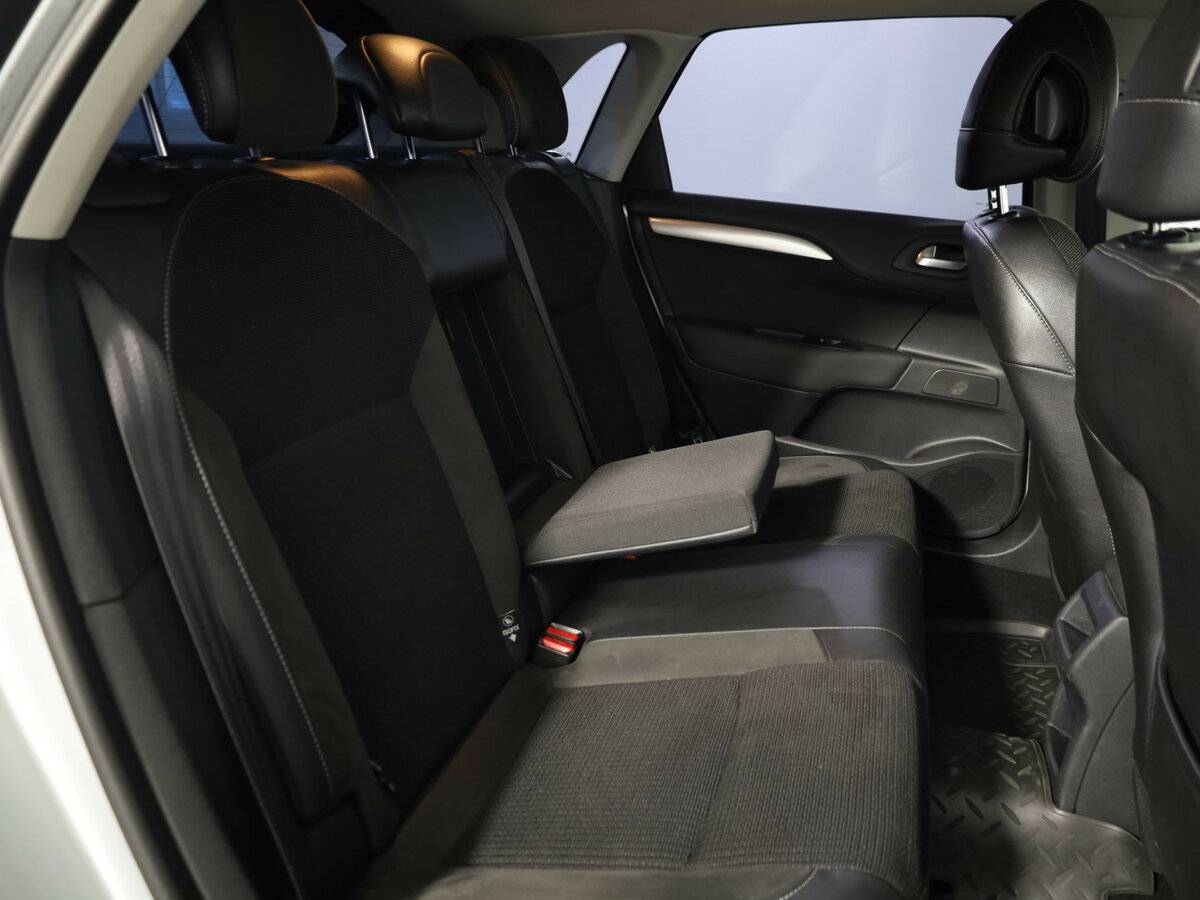 Citroen C4 2012 года с пробегом. Фото: #12