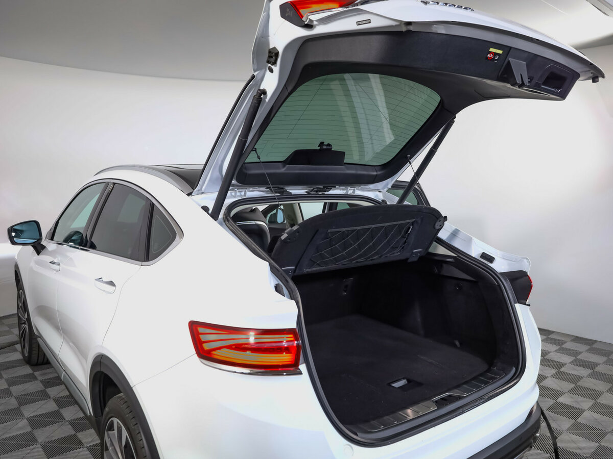 Geely Tugella 2021 года с пробегом. Фото: #33