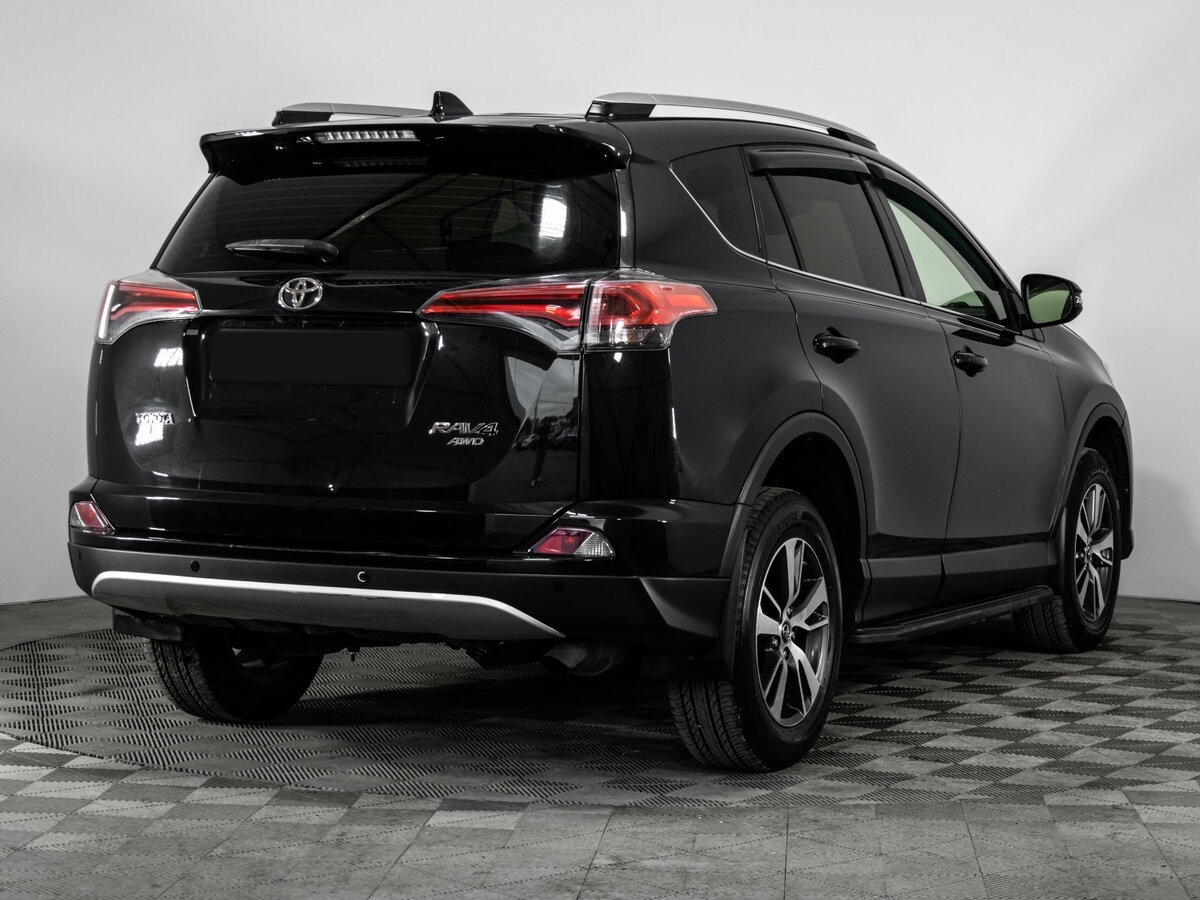 Б/У Тойота Рав4 2016 года. Фото: #3