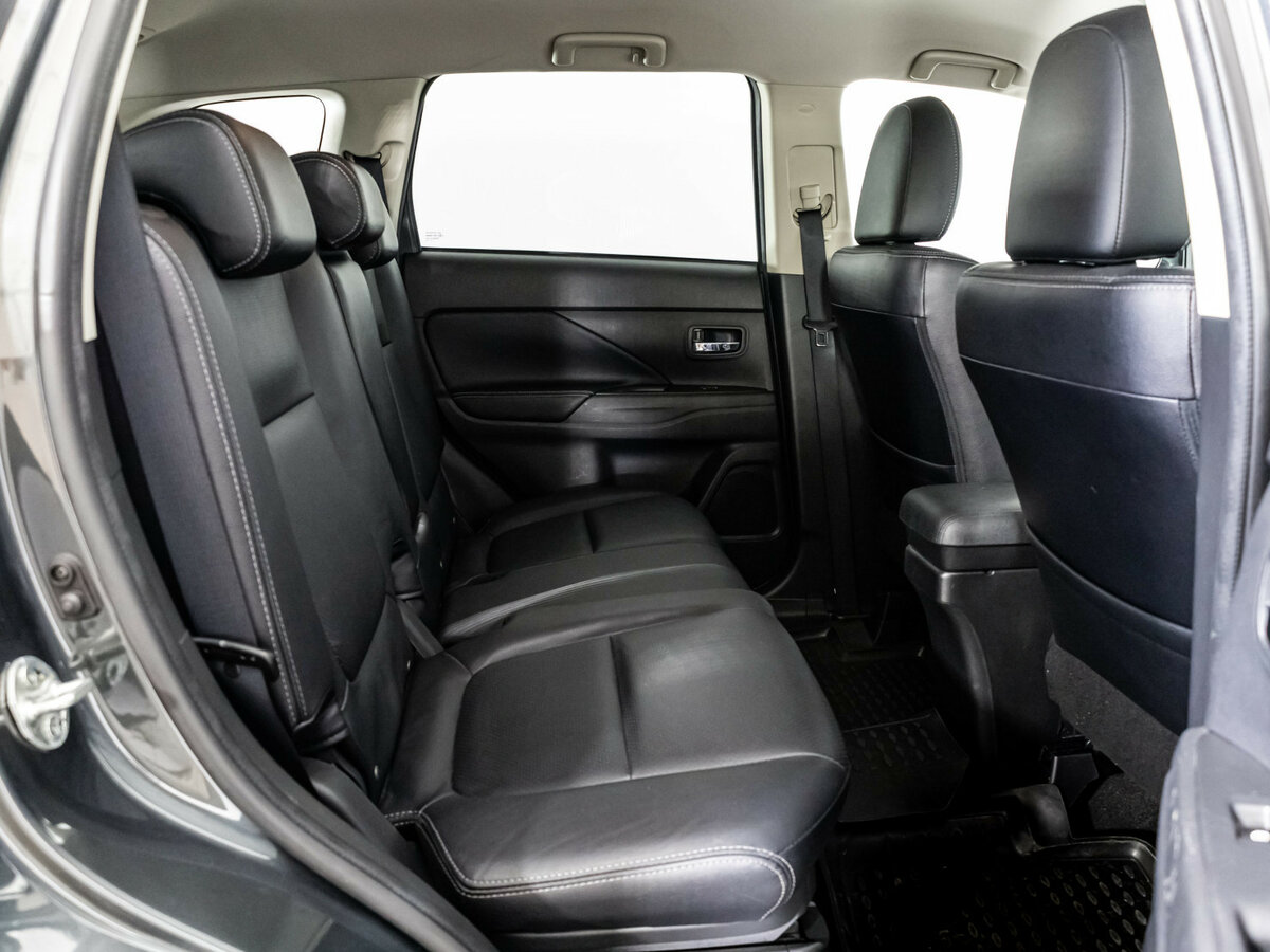 Mitsubishi Outlander 2018 года с пробегом. Фото: #15