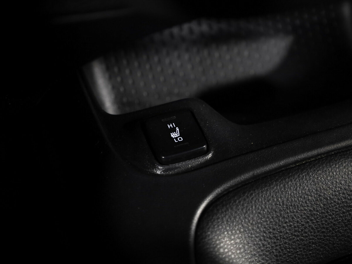 Б/У Тойота Королла 2019 года. Фото: #16