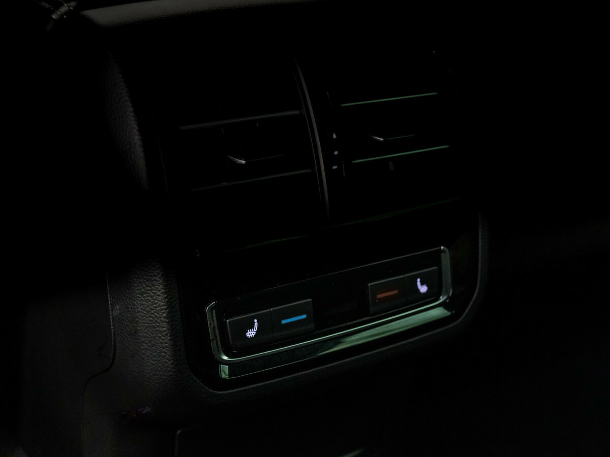 Volkswagen Passat 2018 года с пробегом. Фото: #21