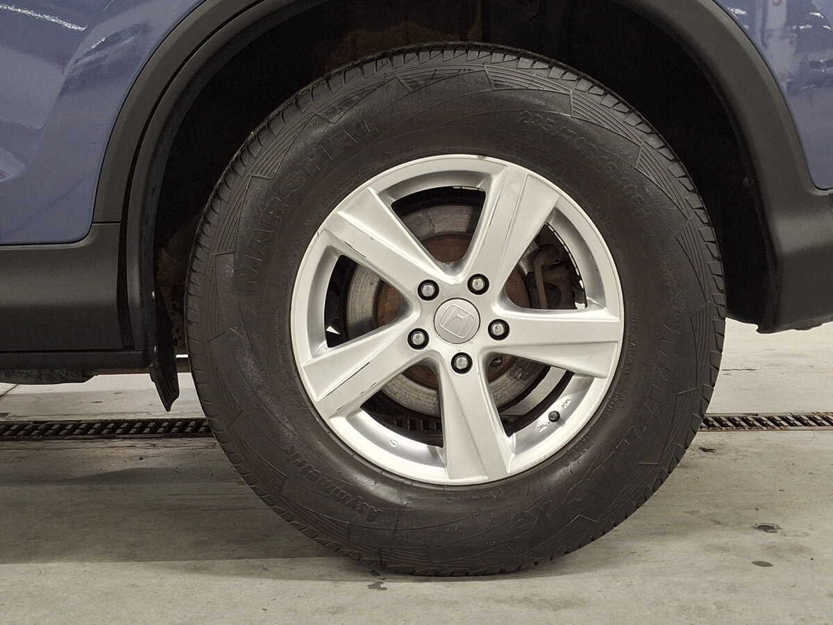 Б/У Хонда ЦР-В 2013 года. Фото: #16