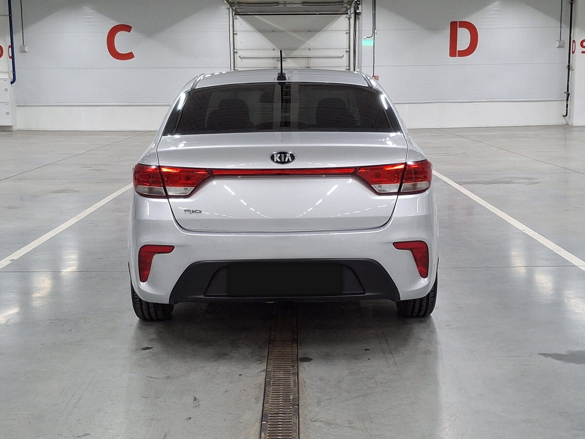 Б/У Киа Рио 2017 года. Фото: #5