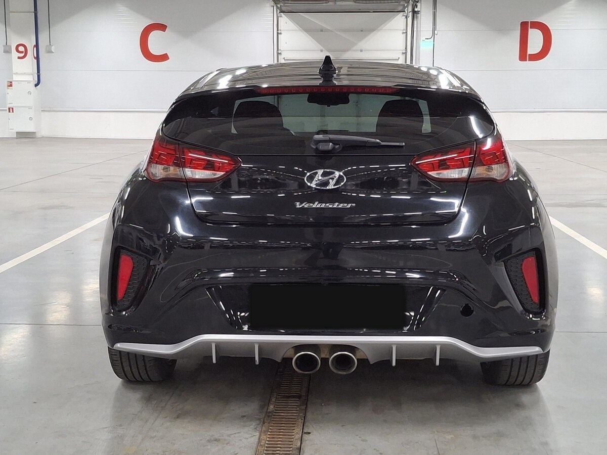 Hyundai Veloster 2019 года с пробегом. Фото: #5