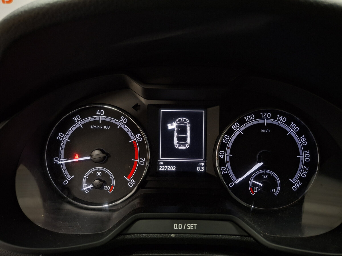 Б/У Шкода Октавия 2018 года. Фото: #12