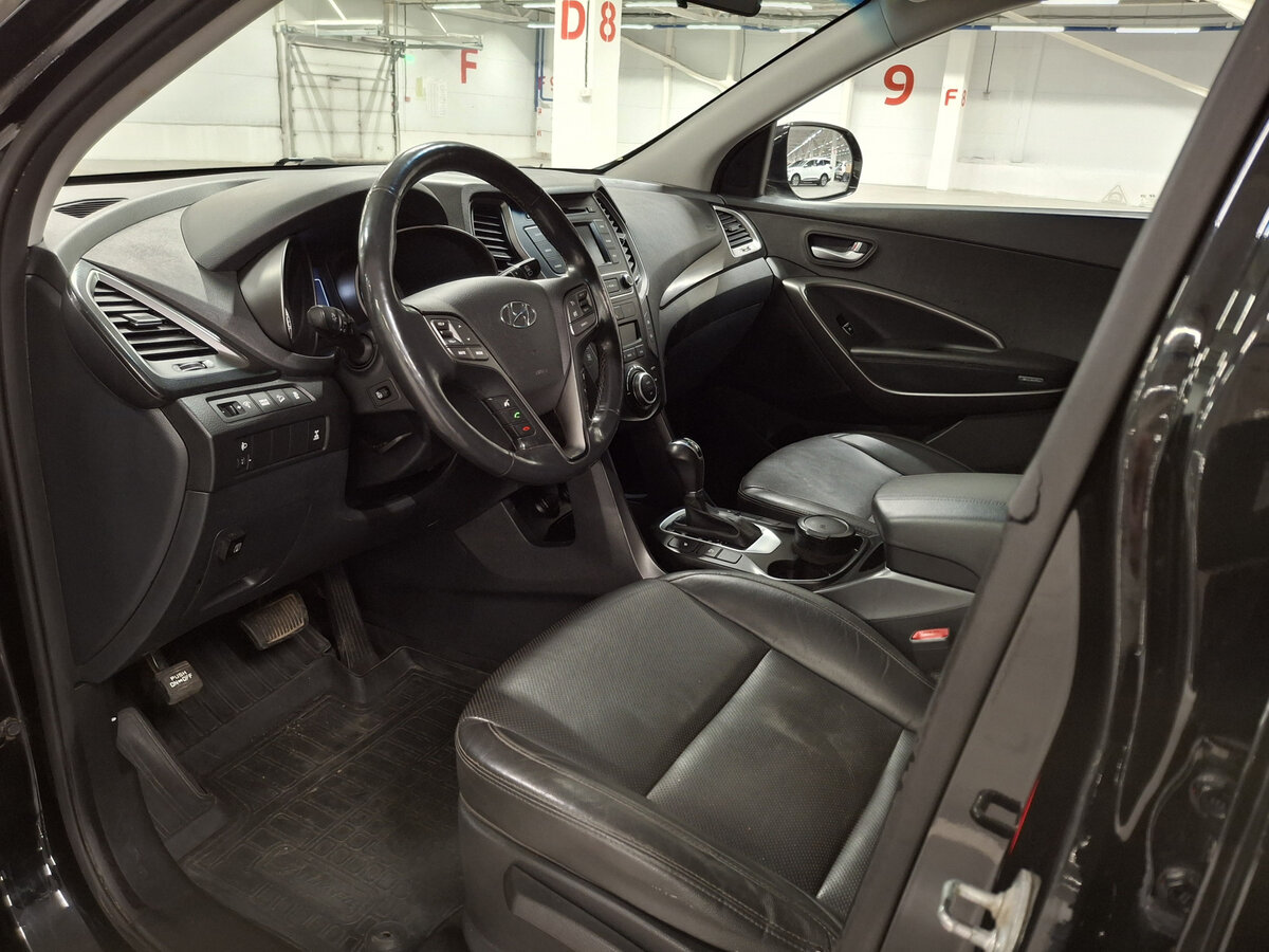 Hyundai Santa Fe 2018 года с пробегом. Фото: #14