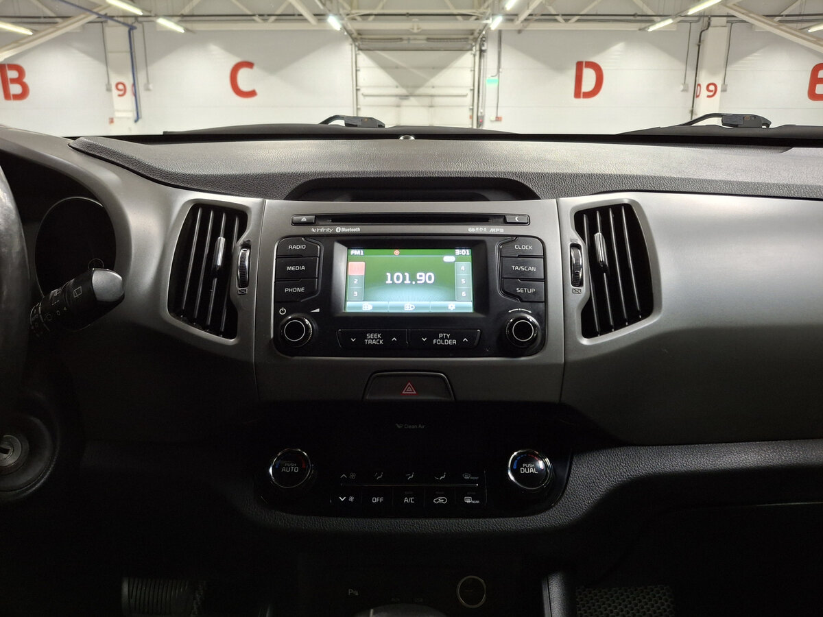 Б/У Киа Спортейдж 2014 года. Фото: #14