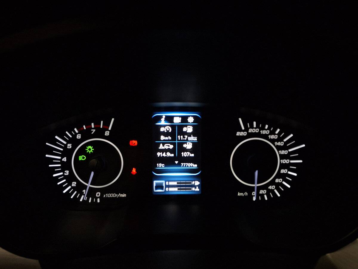 Б/У Лифан Икс70 2018 года. Фото: #12