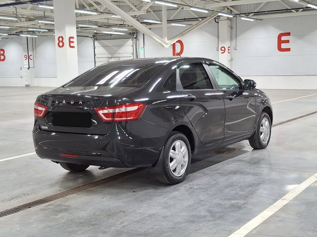 Б/У Лада (ВАЗ) Веста 2018 года. Фото: #4