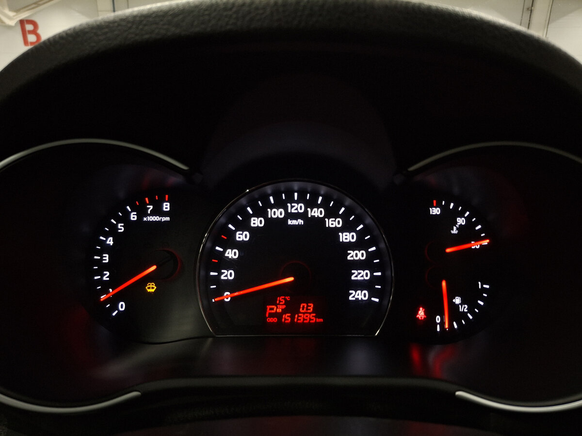 Б/У Киа Соренто 2017 года. Фото: #12