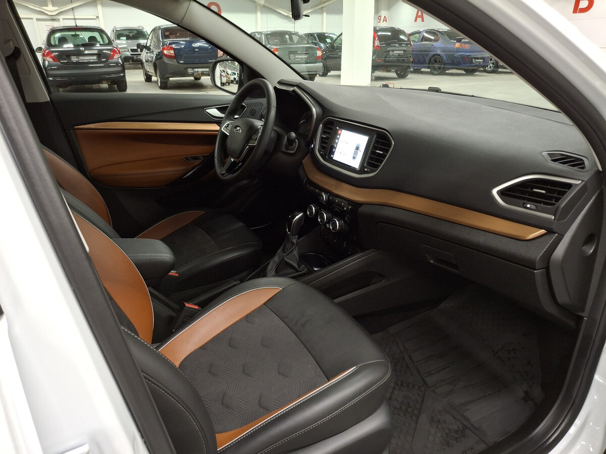 Lada (ВАЗ) Vesta 2024 года с пробегом. Фото: #10